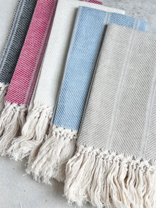 Busatti Grosetto Herringbone Guest Towel with hand-knotted fringe