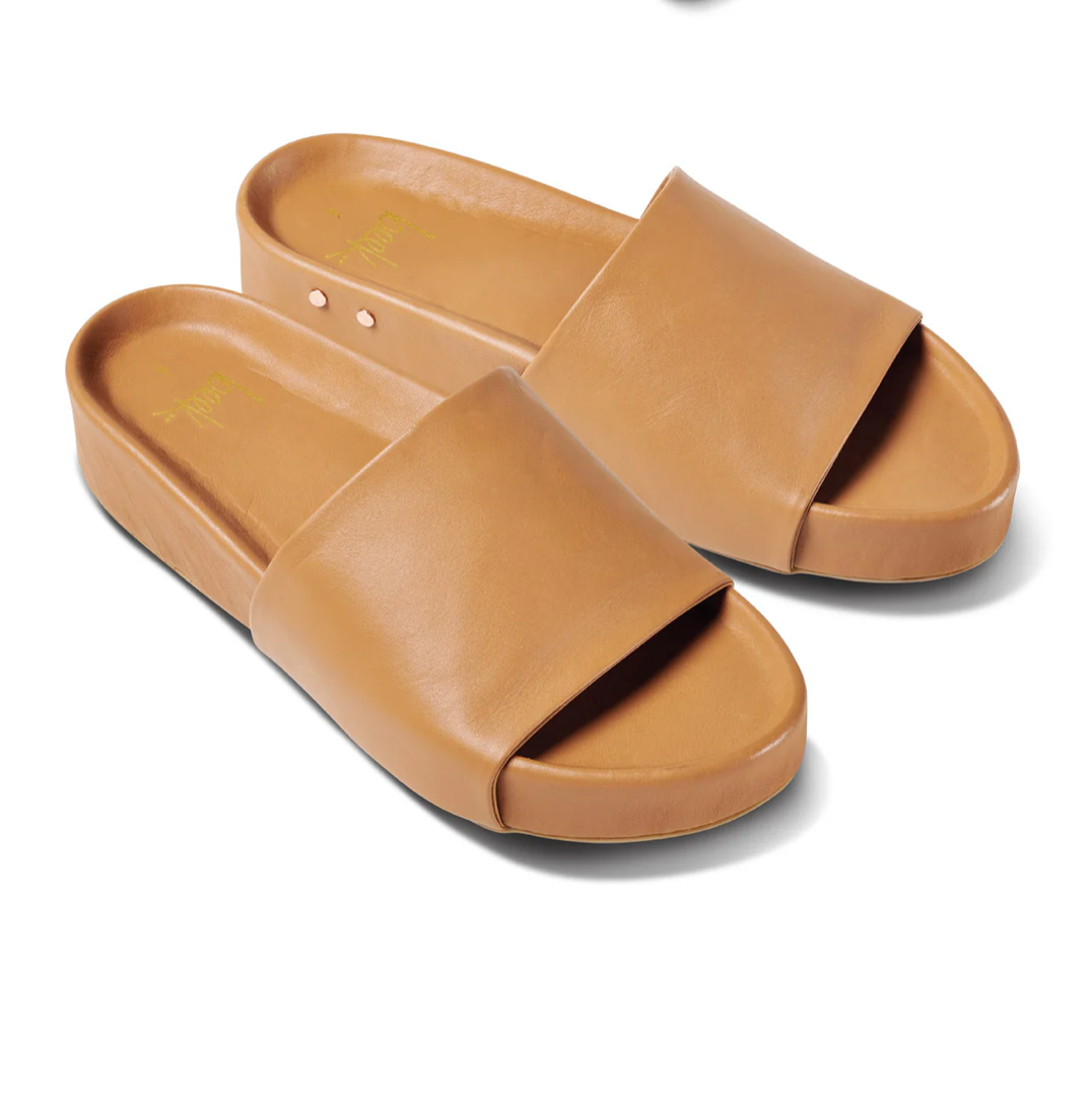 Beek cockatoo slide sandals top