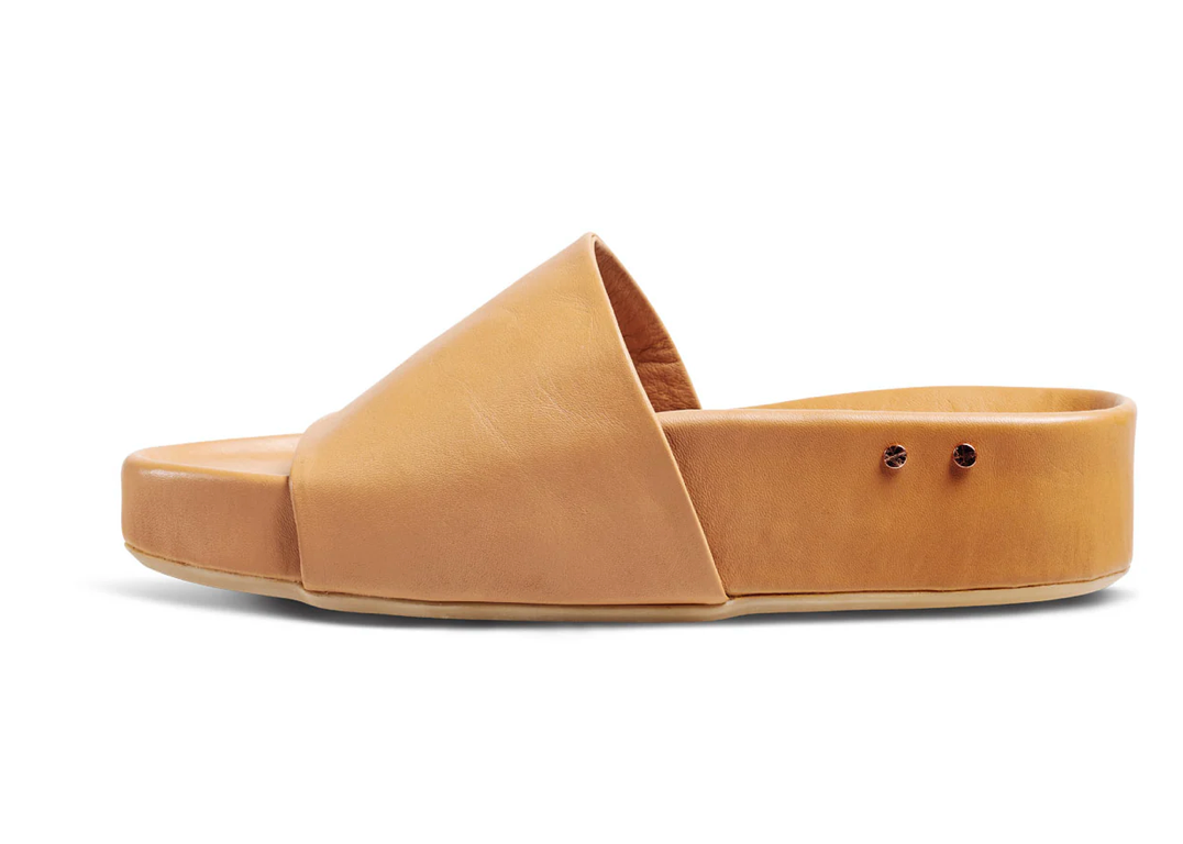 Beek osprey slide sandals deals