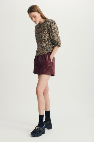 Yumi Burgundy Short