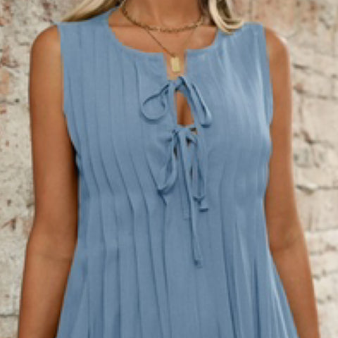 Blue Sleeveless Pleated Dress