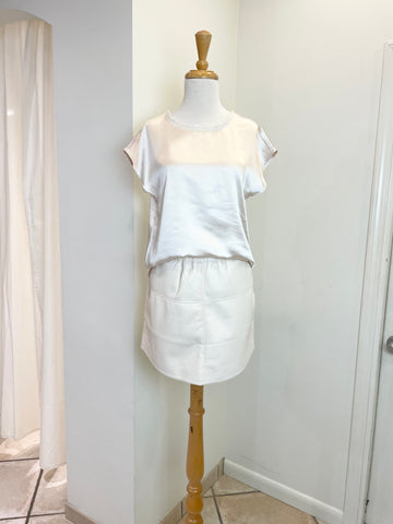 Juny Pearl Silky Round Neck SS Tee